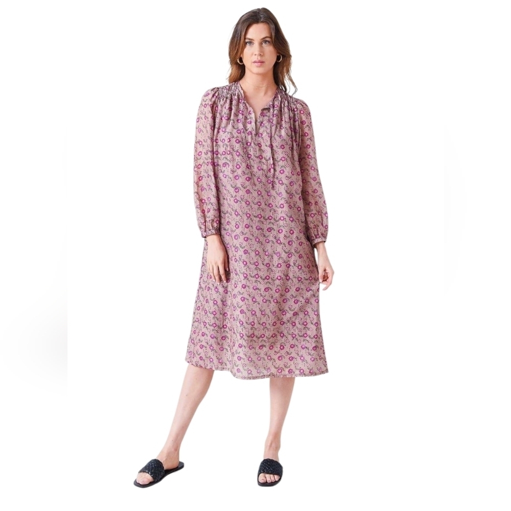 Xirena Laia Relaxed Fit Silk Blend Midi Dress Lightweight All Over Novelty Print
